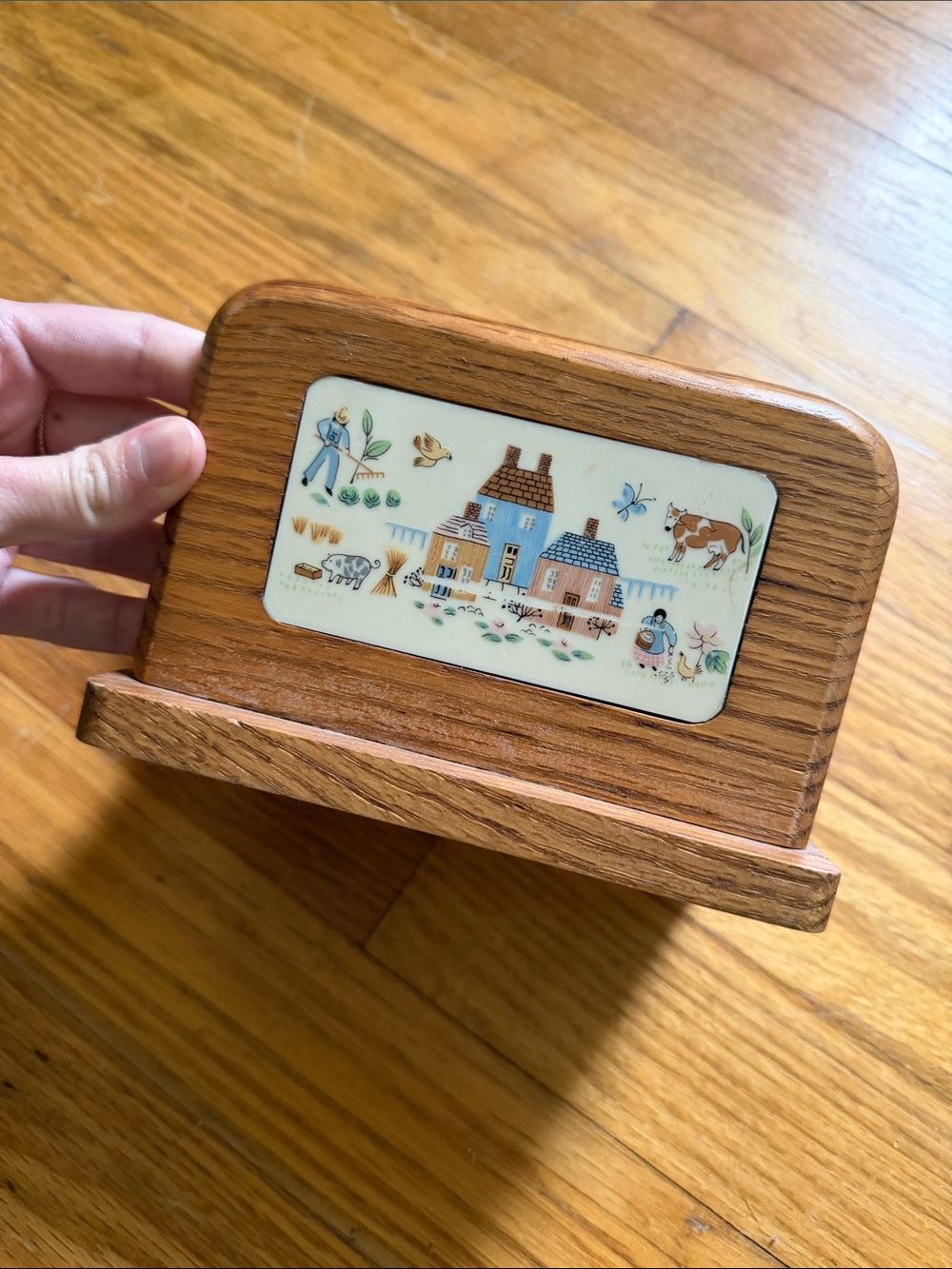 Heartland Wood Napkin Holder